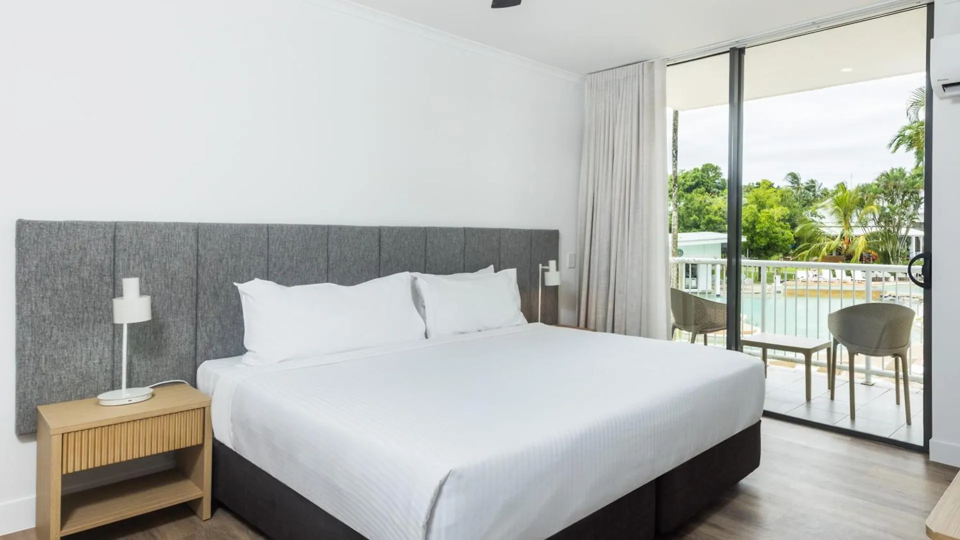 Oaks Port Douglas Resort
