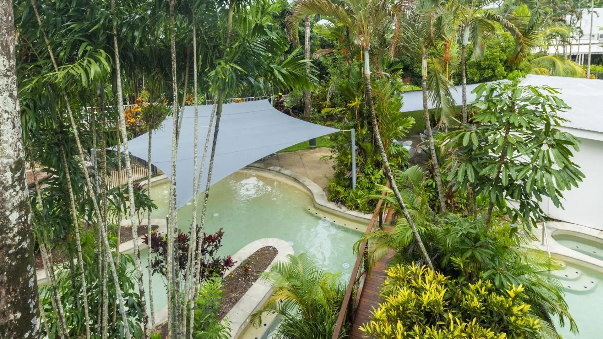 Oaks Port Douglas Resort