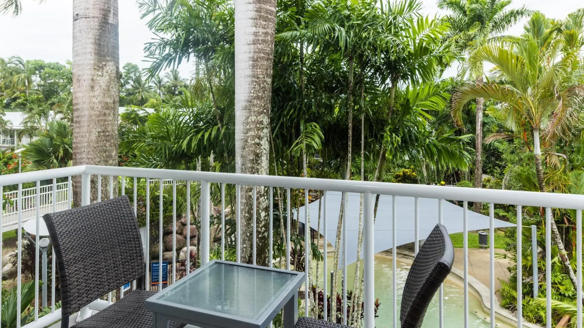 Oaks Port Douglas Resort