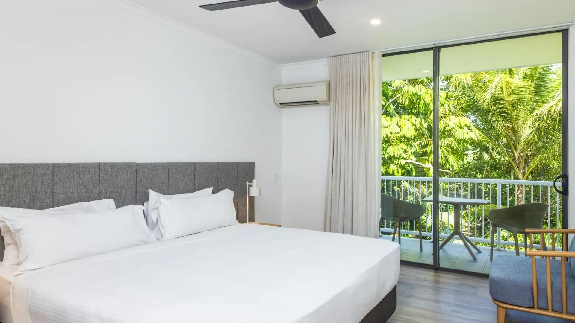 Oaks Port Douglas Resort