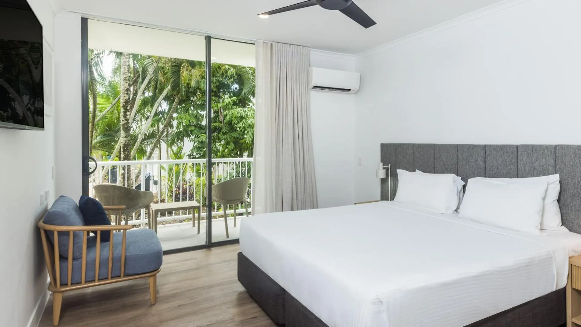 Oaks Port Douglas Resort