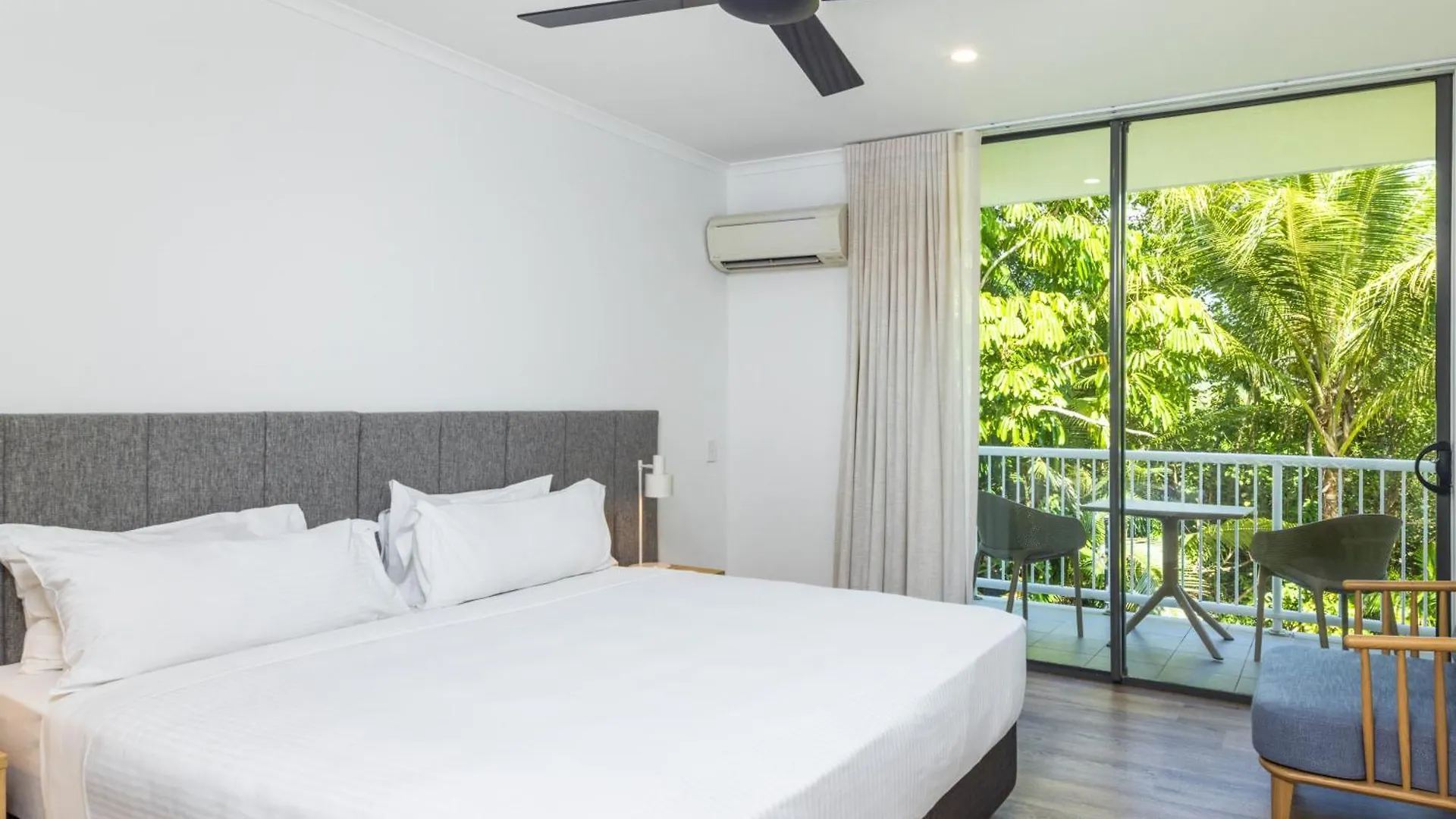 Oaks Port Douglas Resort